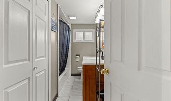 17127 Euclid Ave, Allen Park, MI 48101