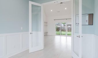 1730 Cherrie St, Bentonville, AR 72713