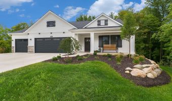 2085 Flowering Dr, Hudsonville, MI 49426