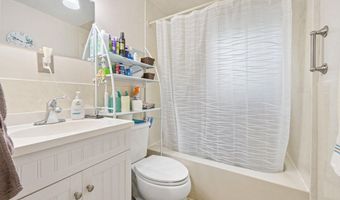 119 Falvey St, Bangor, ME 04401