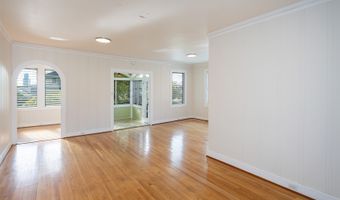 2238 Hoonanea St, Honolulu, HI 96822