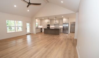 175 Hayden Dr, Beebe, AR 72012