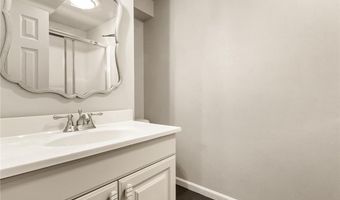 2230 Greenwood Rd, Allentown, PA 18103