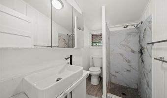 2963 Koali Rd D, Honolulu, HI 96826