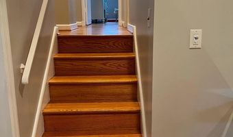 6305 TONE Dr, Bethesda, MD 20817
