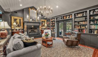 9 Bajala Dr E, Beaufort, SC 29907