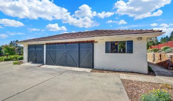 875 White Cottage Rd N, Angwin, CA 94508