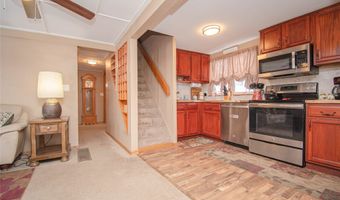 1133 Prairie St, Adel, IA 50003