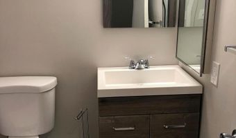 14 STONEHENGE Cir #6, Baltimore, MD 21208