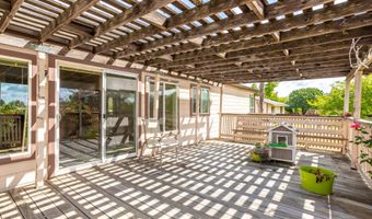 17055 Palm Ave, Anderson, CA 96007