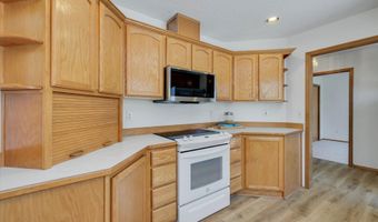 12997 SE LA CRESTA Dr, Milwaukie, OR 97222