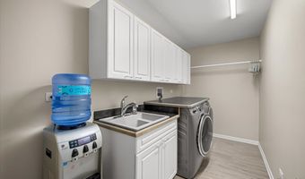 640 Ash St, Algonquin, IL 60102