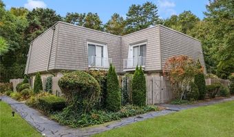 19 Caddy Rock Rd D, North Kingstown, RI 02852