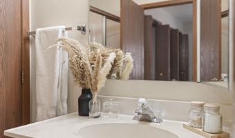 670 Saddle Rdg, Portage, WI 53901