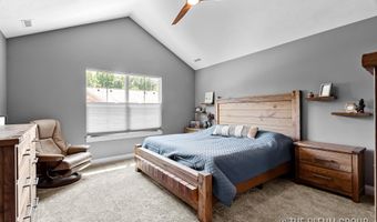 955 Bridge Crest Dr SE, Ada, MI 49301