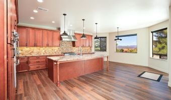951 Roberts Rd, Clarkdale, AZ 86324