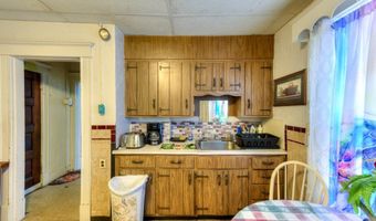 60 Fruit St, Worcester, MA 01609