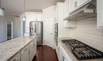 2825 Dillon Dr, Ann Arbor, MI 48105