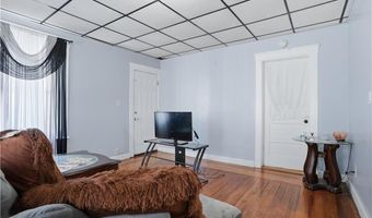 872 Lonsdale Ave, Central Falls, RI 02863