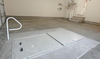 169 North Dr, Almo, KY 42020