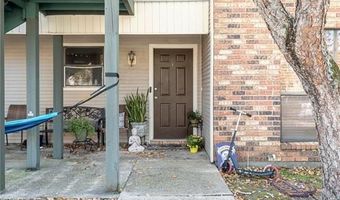 1826 S BRIGHTSIDE VIEW Dr E, Baton Rouge, LA 70820