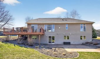 1442 30th St NW, Austin, MN 55912