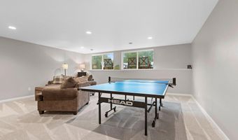 5660 N OSPREY Dr, Appleton, WI 54913
