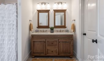 17 Asher Ln, Arden, NC 28704