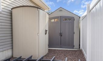 1400 Mizzen Ave, Beachwood, NJ 08722