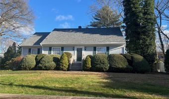 11 Candleberry Rd, Barrington, RI 02806