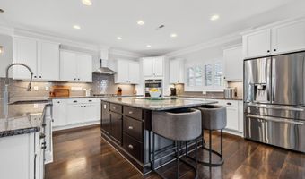1276 Gloriosa St, Apex, NC 27523