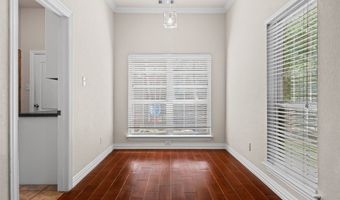 8000 Walnut Dr, Alvarado, TX 76009