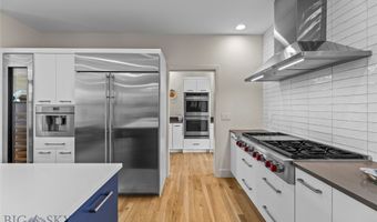 235 Spain Bridge Circle Dr, Belgrade, MT 59714