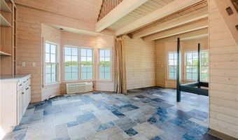 3 Manhattan, Alexandria Bay, NY 13607