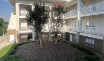 6122 Bay Village Dr, Athens, AL 35611