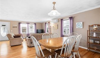 16 Elm Ave, Narragansett, RI 02882