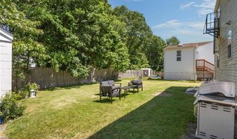 58 Perkins Ave, Cranston, RI 02910