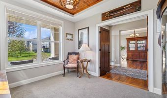 4212 Parkview Ln, Anoka, MN 55303