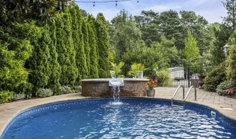 6 Surle Ct, Bayville, NJ 08721
