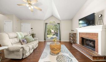3513 Robin Ln, Acworth, GA 30101