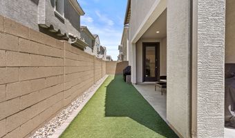 1092 E NEWLAND Dr, Chandler, AZ 85286