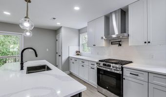 5209 10TH Pl S, Arlington, VA 22204