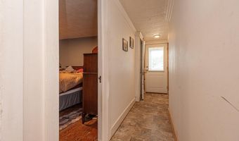 19 BURLEY St, Berlin, MD 21811