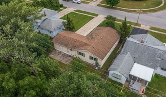 16 Newgate Rd, Amherst, NY 14226