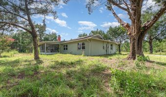 1940 Leah Star Rd, Astor, FL 32102