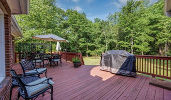 1368 Sunnyhill Dr, Camden, SC 29020