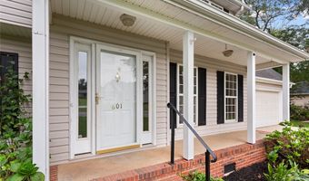 601 Laurel Creek Dr, Anderson, SC 29621