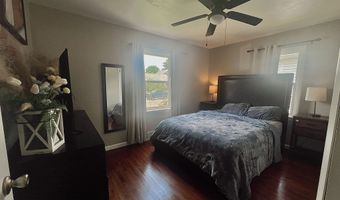63 N 15th Ave, Beech Grove, IN 46107