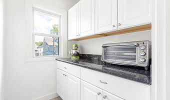 43 Sheffield Rd 2, Boston, MA 02131