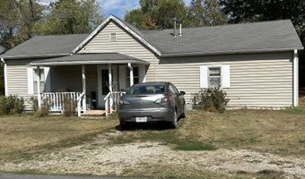 812 Valley Ave, Ava, MO 65608